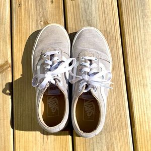 Vans Women Shoes size 7.5- Tan color- hardly worn-excellent condition